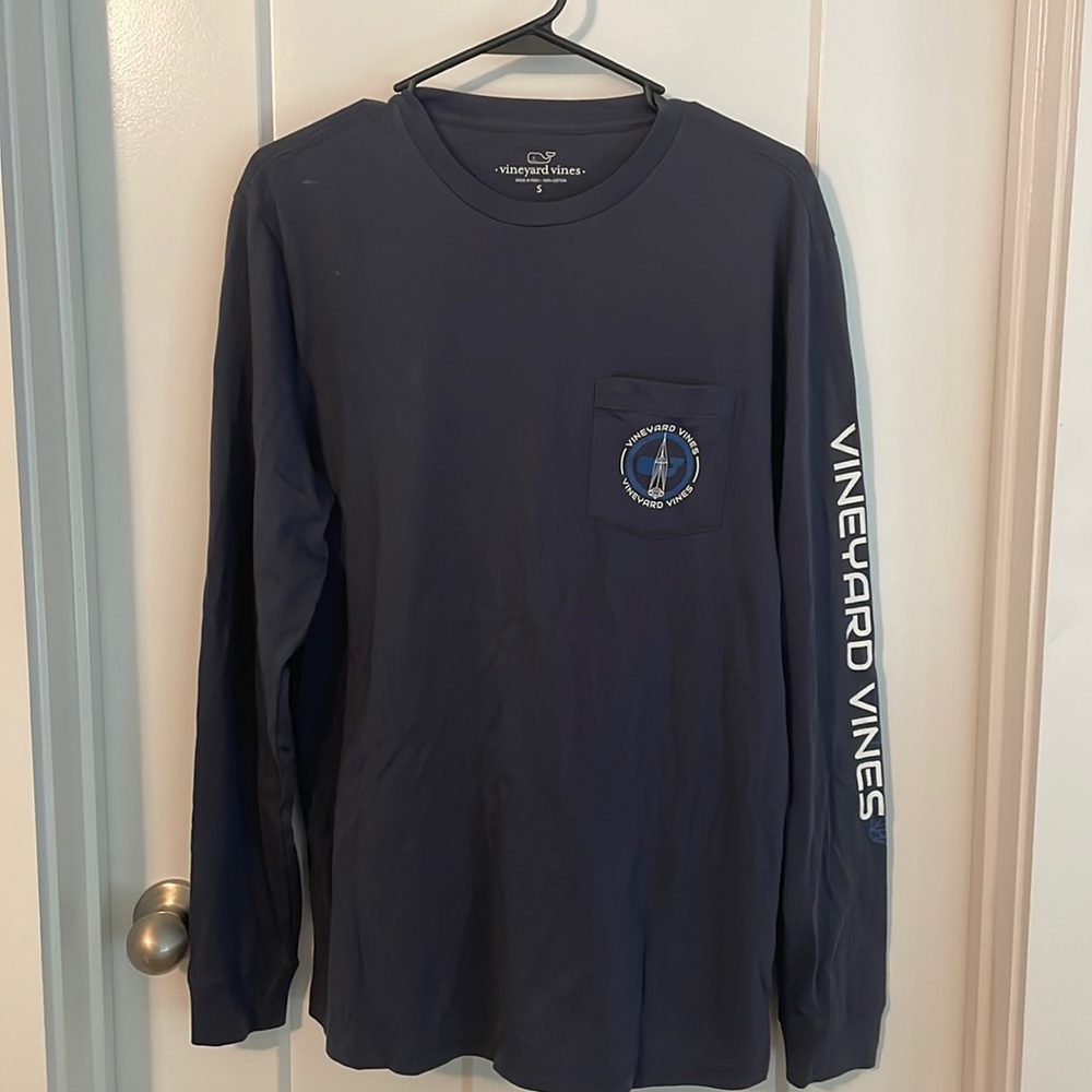 Vineyard Vines long sleeve t-shirt